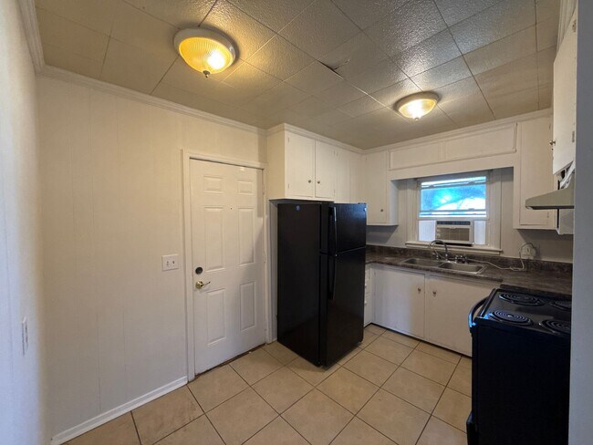 Photo - T.R. Lawing Realty Property