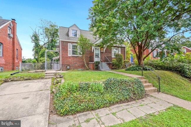Building Photo - 9023 49th Pl Rental