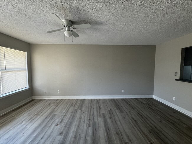 Photo - 13340 Horizon Blvd