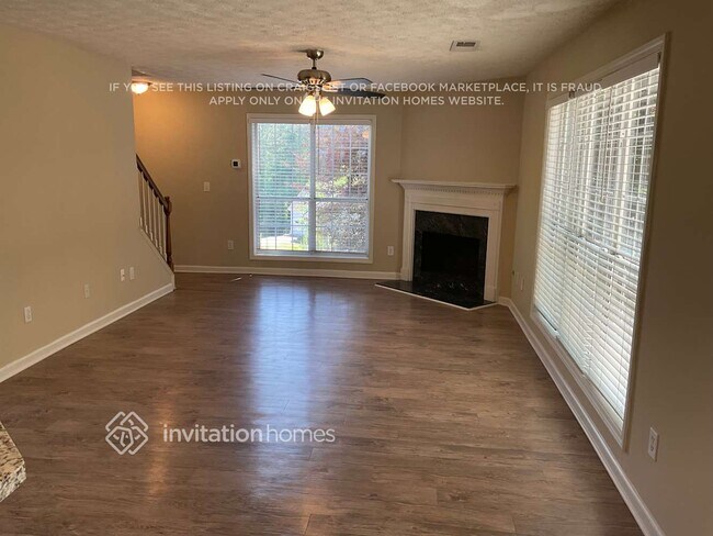 Photo - 5025 Wesleyan Dr
