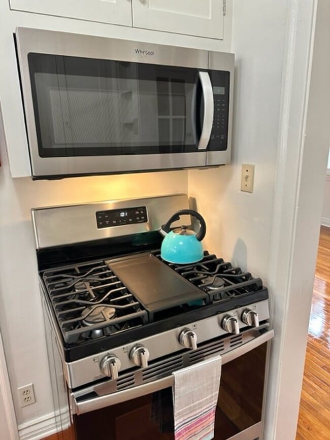 Photo - 1417 Bank St Unidad #B