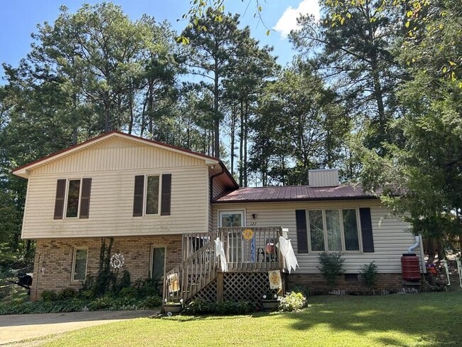 Building Photo - 122 Cedar Creek Cir