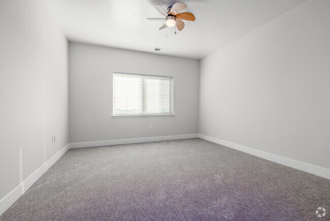 2BR, 2BA - 1,203SF - Primary Bedroom