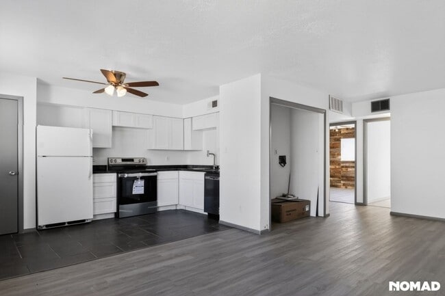 Photo - 1133 Kentucky St SE