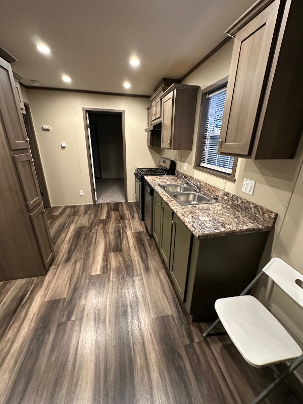 Photo - 14139 S Western Ave