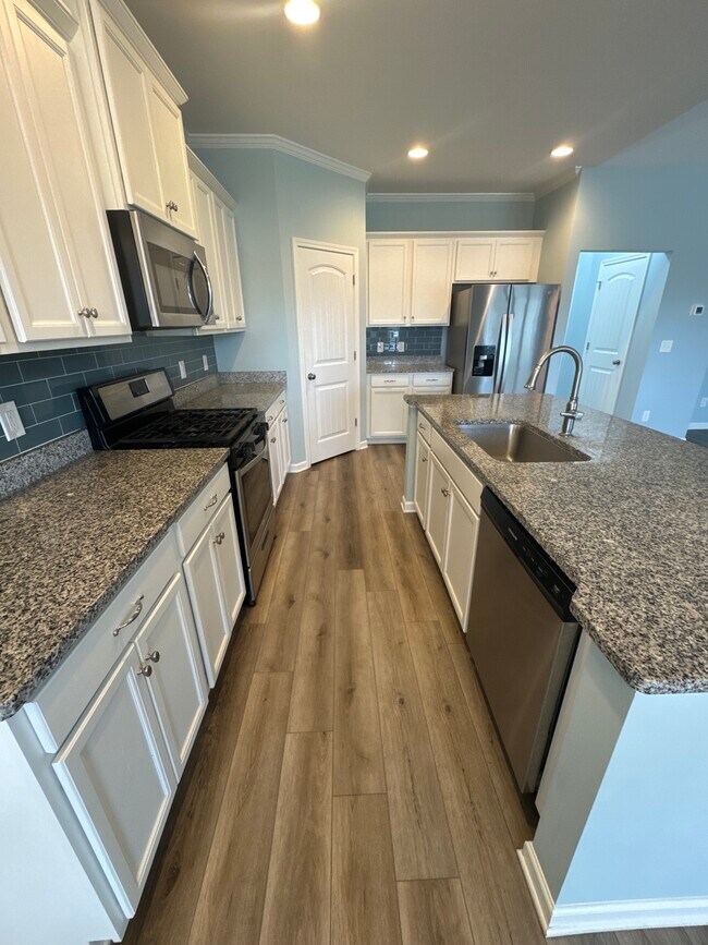 Photo - 78 Violetear Rdg