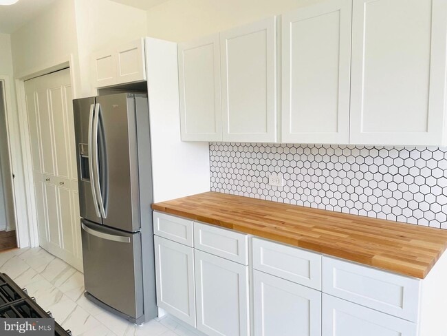 Photo - 2801 New Mexico Ave NW Unit 717