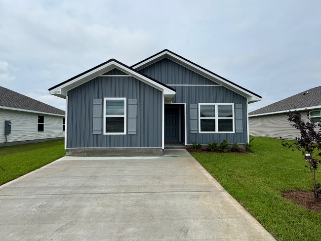 Building Photo - 6357 Firefly Dr Rental