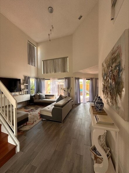 Photo - 1728 Shoreside Cir