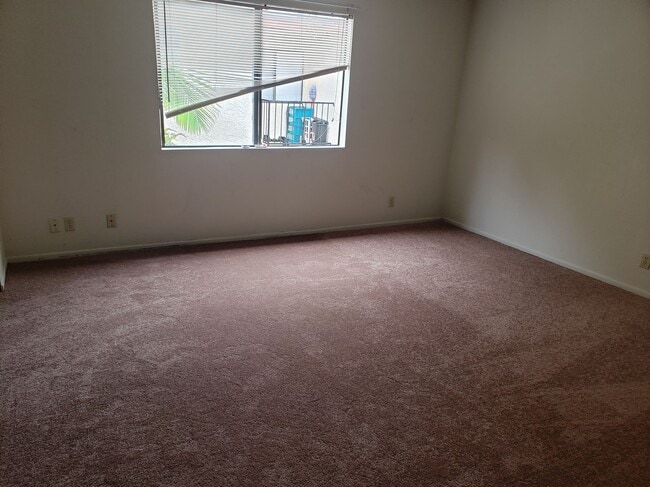 Photo - 14102 Lemoli Ave