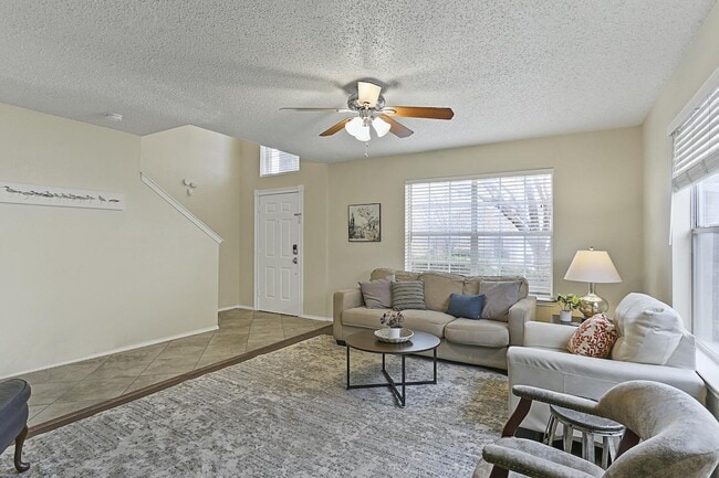 Photo - 8101 Flowertree Dr