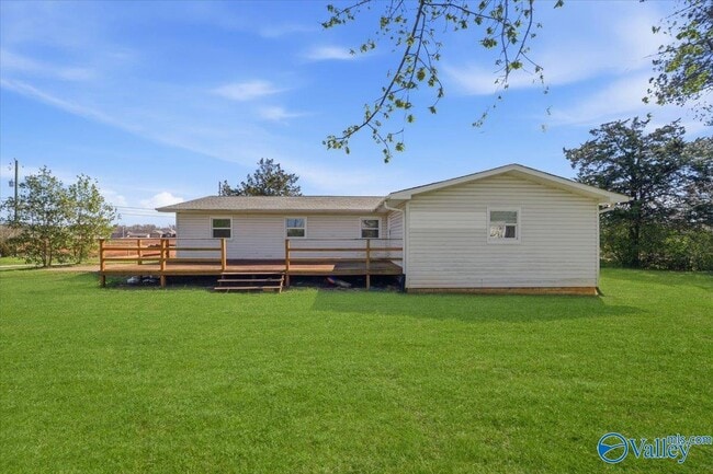 Photo - 372 Clutts Rd