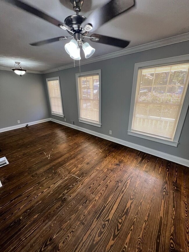 Photo - Huge 5 bedroom home in Lawrenceville NOW R...