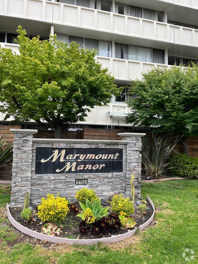 Building Photo - Marymount Manor Rental