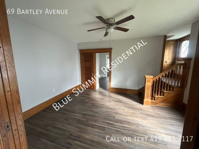 Photo - 69 Bartley Ave