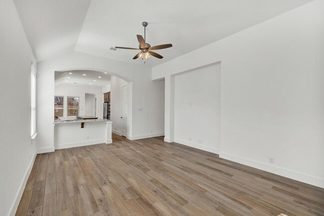 Photo - 1033 Easy Gruene