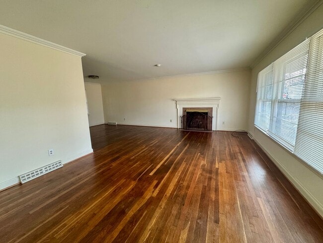 Photo - Move-in Ready!