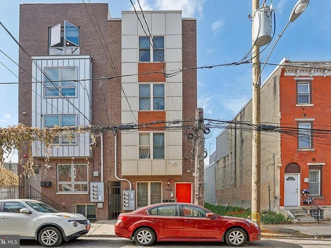 Photo - 1606 Willington St