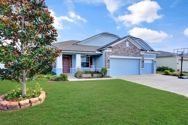 Building Photo - Gorgeous 4/3 in Newberry Corners Rental