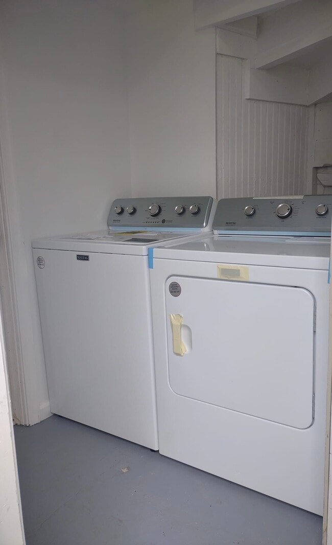Shared laundry - 4630 New Hampshire Ave NW Unit 1