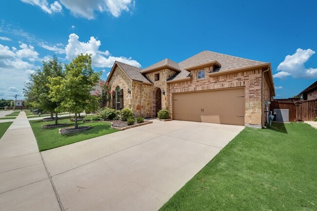 Building Photo - A must see home in WYLIE ISD!!