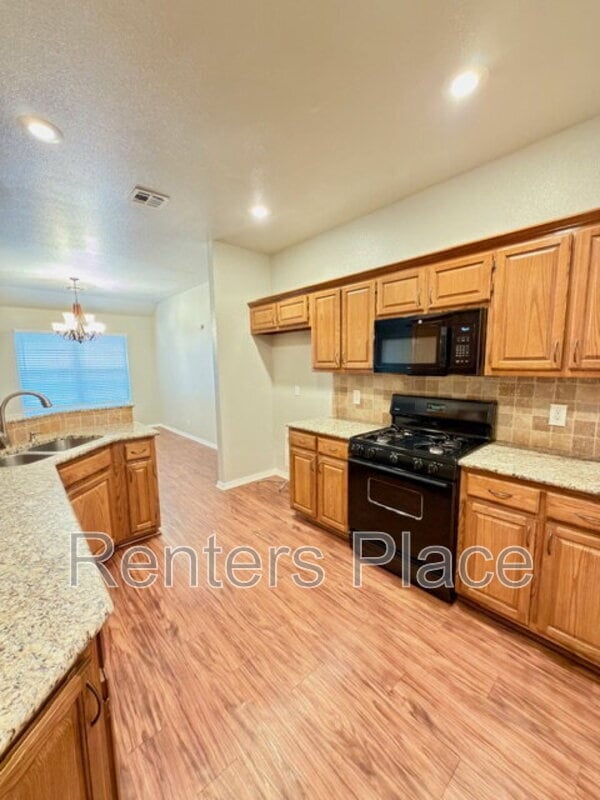 Photo - 6417 E Galveston St