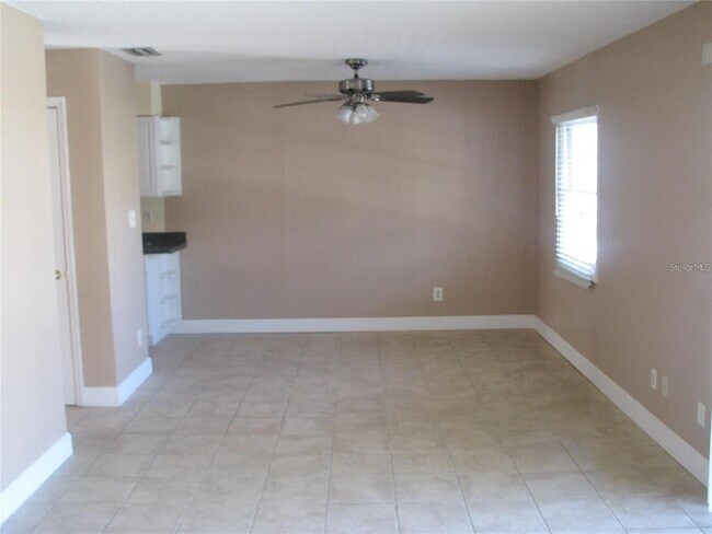Photo - 405 Georgetown Dr Unidad D