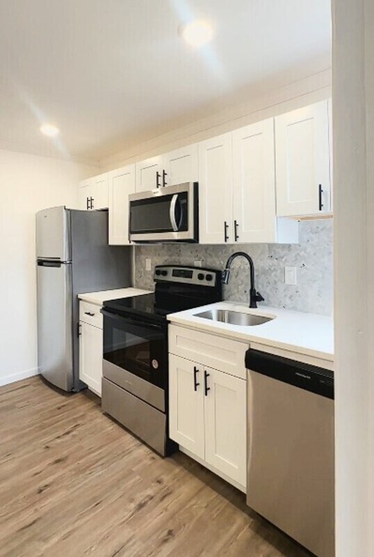 Photo - 1807 W Albanus St