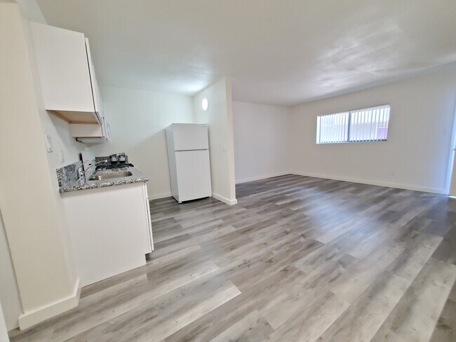 Photo - Ocotillo Apartments - Utilities Included