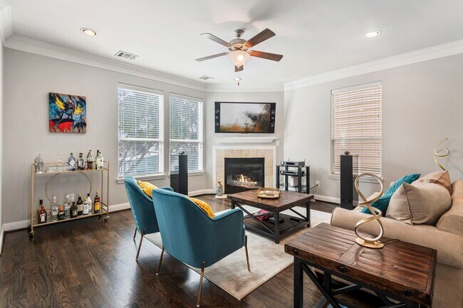 Photo - 2204 Colorado St