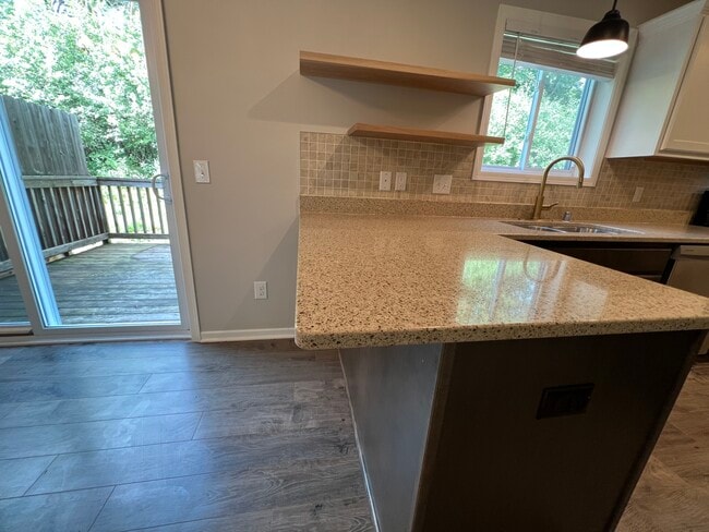 Photo - 7110 Calumet Ct