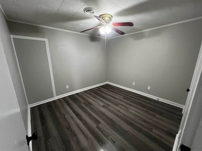 Photo - 4327 Zelda Ln