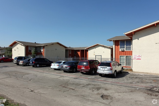 Photo - Cornerstone Chase Apartments