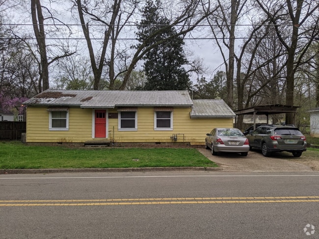 Building Photo - 508 Critz St Rental