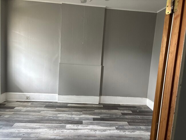 Habitación # 1 - 114 Josephine St Apartamentos Unidad Fl  # 1