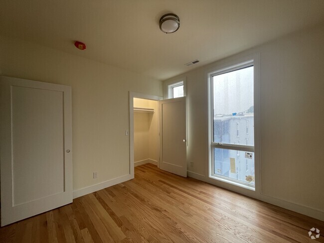 Building Photo - 65 Cameron St Unit 2 Rental