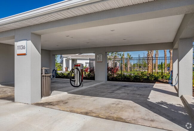 Car Wash - Artesia at Lakewood Ranch