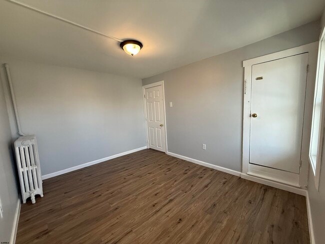 Photo - 821 Baltic Ave