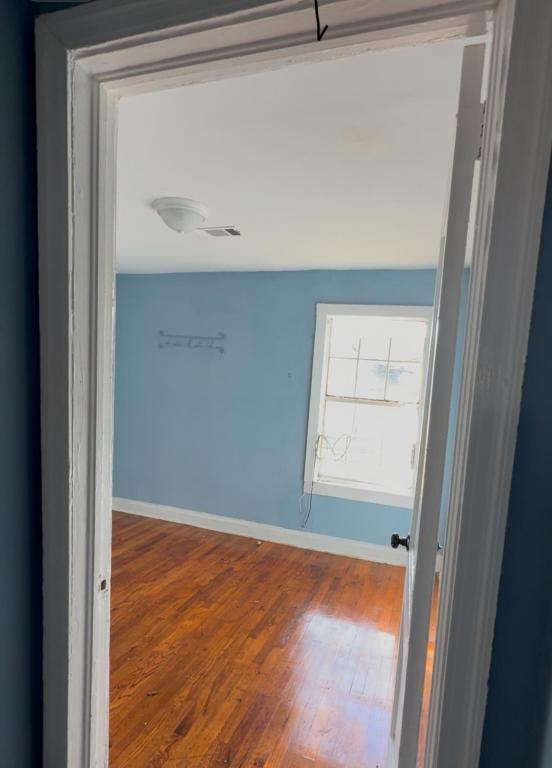 Photo - 307 E Ridgeway St