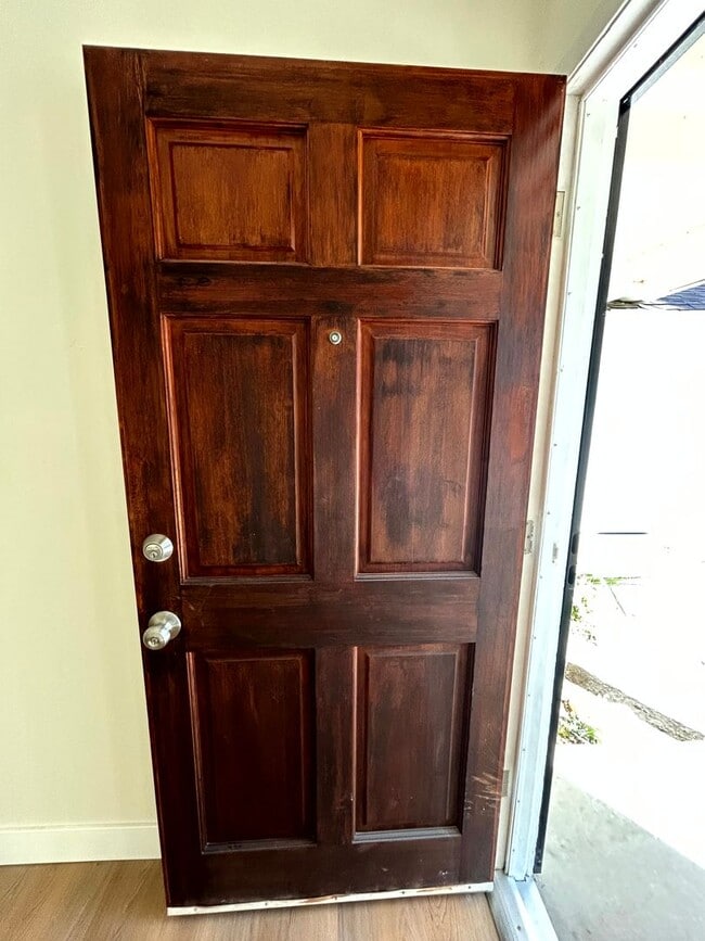 Photo - Spacious 4-Bed, 2-Bath Home with a Large Backyard in Prime West Hills!