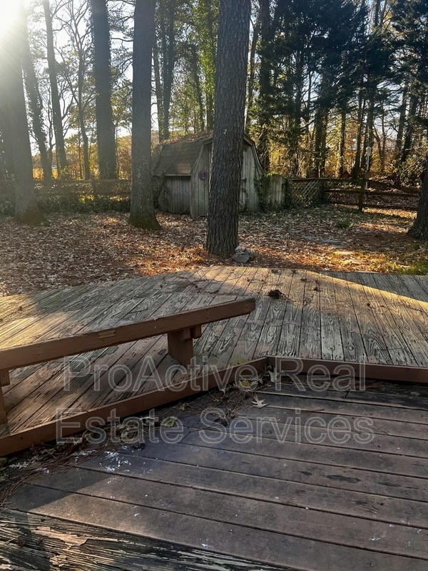 Photo - 5761 Luck Ln