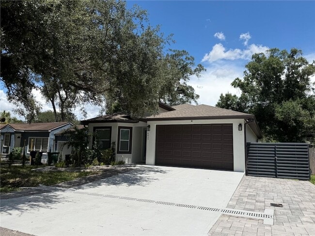 Building Photo - 4411 N Tampania Ave