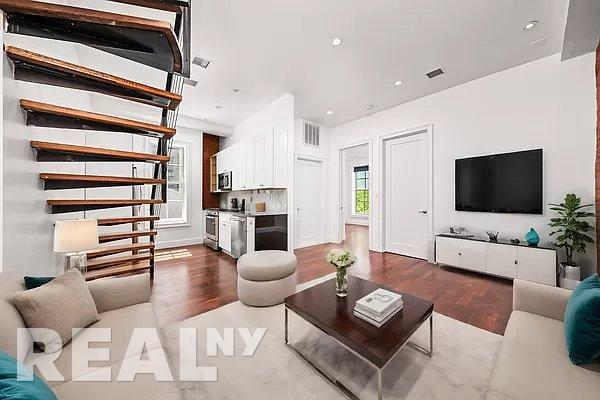 Photo - 130 W 123rd St Unit 4F