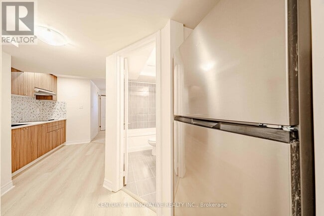 Photo - 2057 Horace Duncan Cres