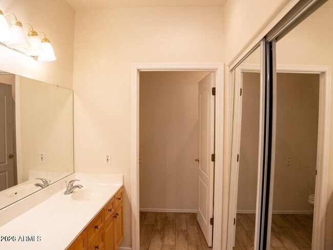 Photo - 4200 N 82nd St Unit 1002