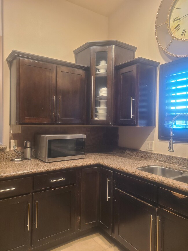 Photo - 1445 E San Luis Ln