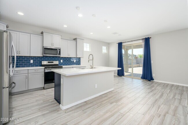 23043 E Rosa Rd