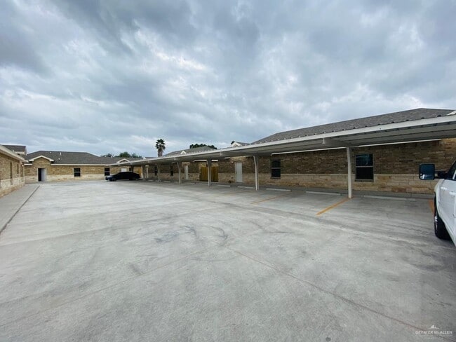 Photo - 12 Nightingale Ave Apartamento Unidad 2