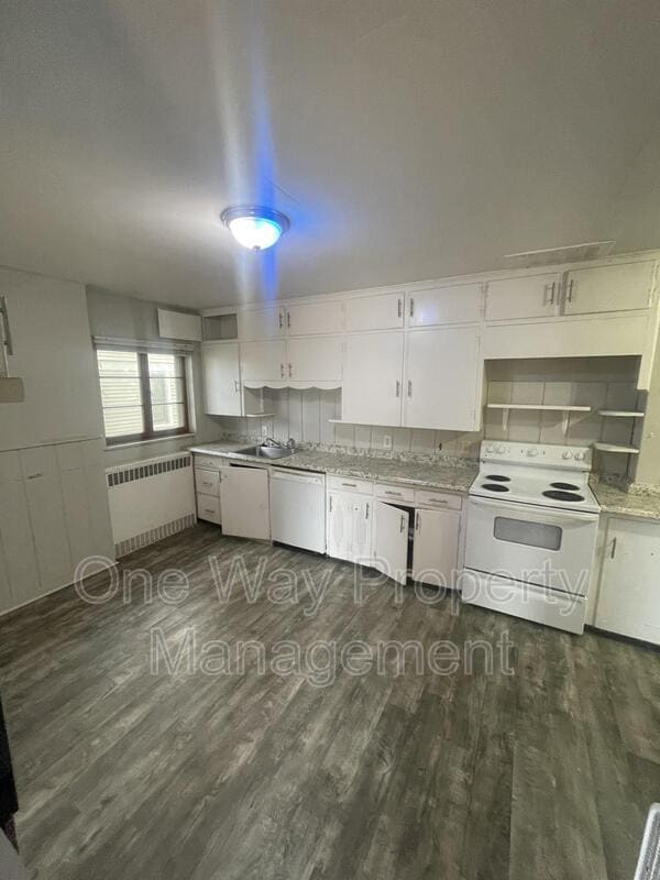 Photo - 1859 10th Ave