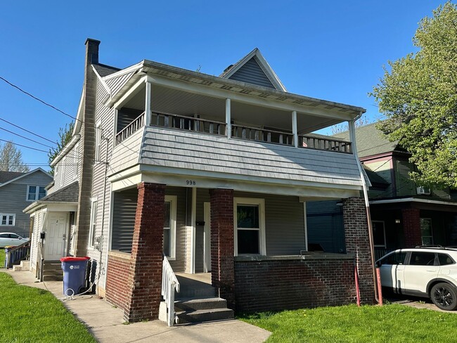 Photo - 998 Butterworth St SW Unit Apt 1